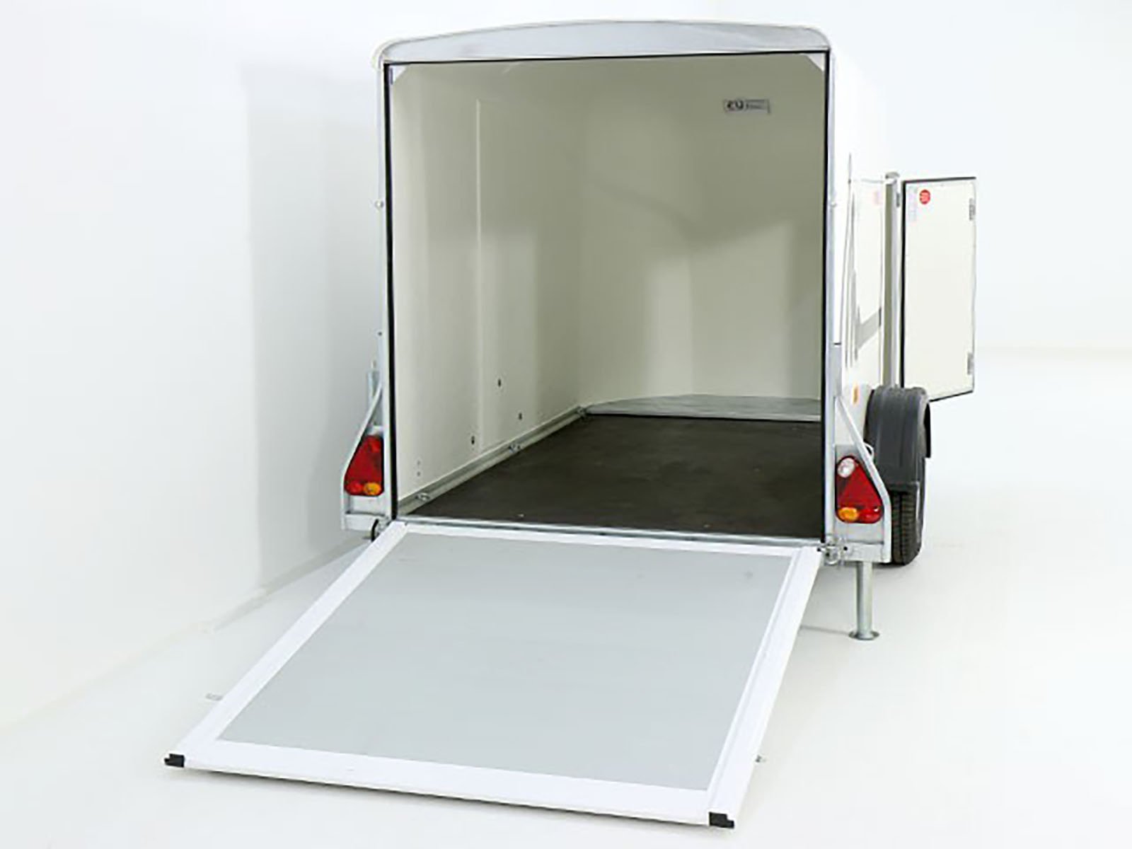 Debon Kofferanhänger Cargo 1300 Vollpoly 150x290cm H:160cm|Tür|weiß – Bild 4